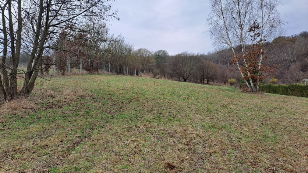 Na Predaj - stavebný pozemok, 4 020m2, ul. Lipová, Veľký Šariš - Kanaš.