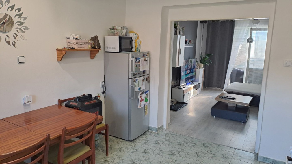 Na Predaj - 3-izbový byt, 72m2, Janka Matušku - Vranov nad Topľou, 2/3 posch., Balkón.