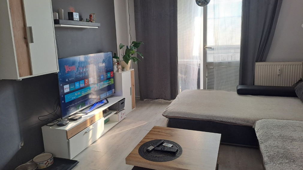 Na Predaj - 3-izbový byt, 72m2, Janka Matušku - Vranov nad Topľou, 2/3 posch., Balkón.