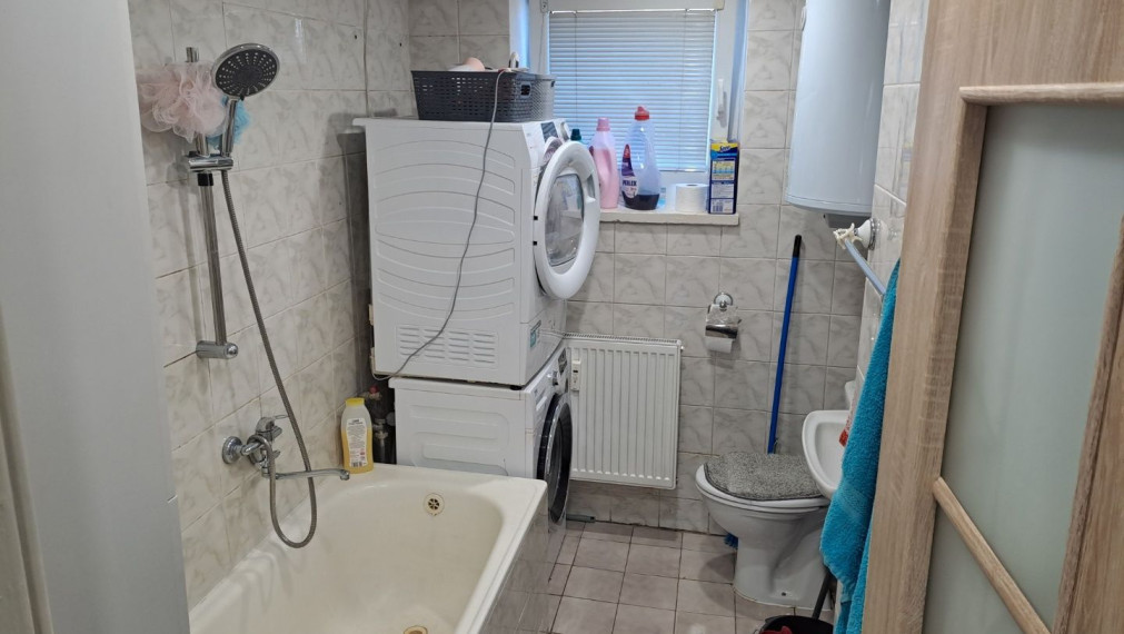 Na Predaj - 3-izbový byt, 72m2, Janka Matušku - Vranov nad Topľou, 2/3 posch., Balkón.