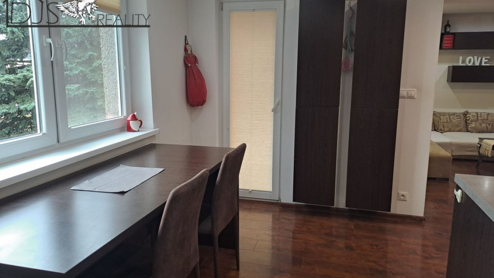 Na predaj - 3-izbový byt s loggiou, 78m², 1. posch., po kompletnej rekonštrukcii, Prešov.