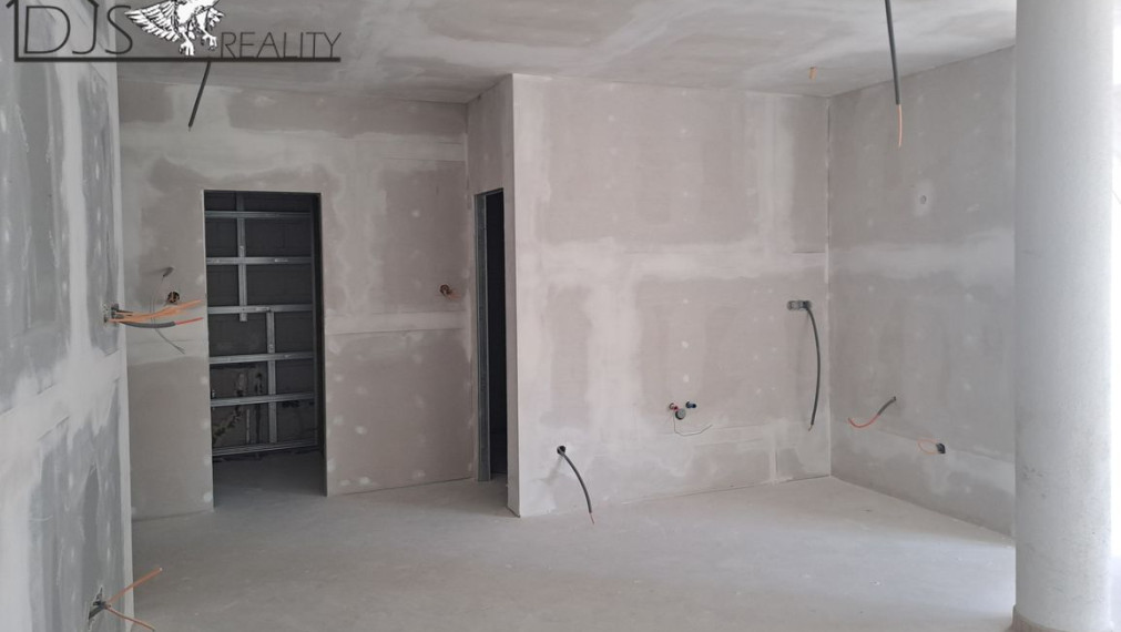 Na predaj byty v meštianskom dome v centre mesta na Hlavnej ulici v Prešove.