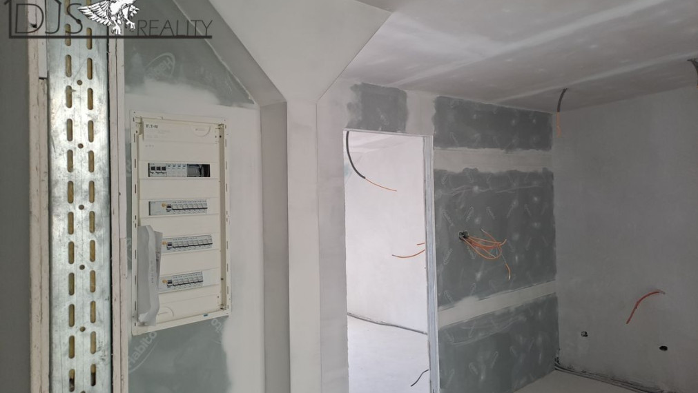 Na predaj byty v meštianskom dome v centre mesta na Hlavnej ulici v Prešove.