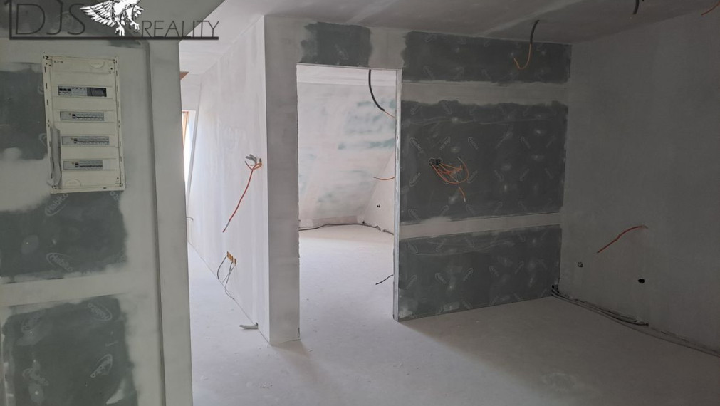 Na predaj byty v meštianskom dome v centre mesta na Hlavnej ulici v Prešove.