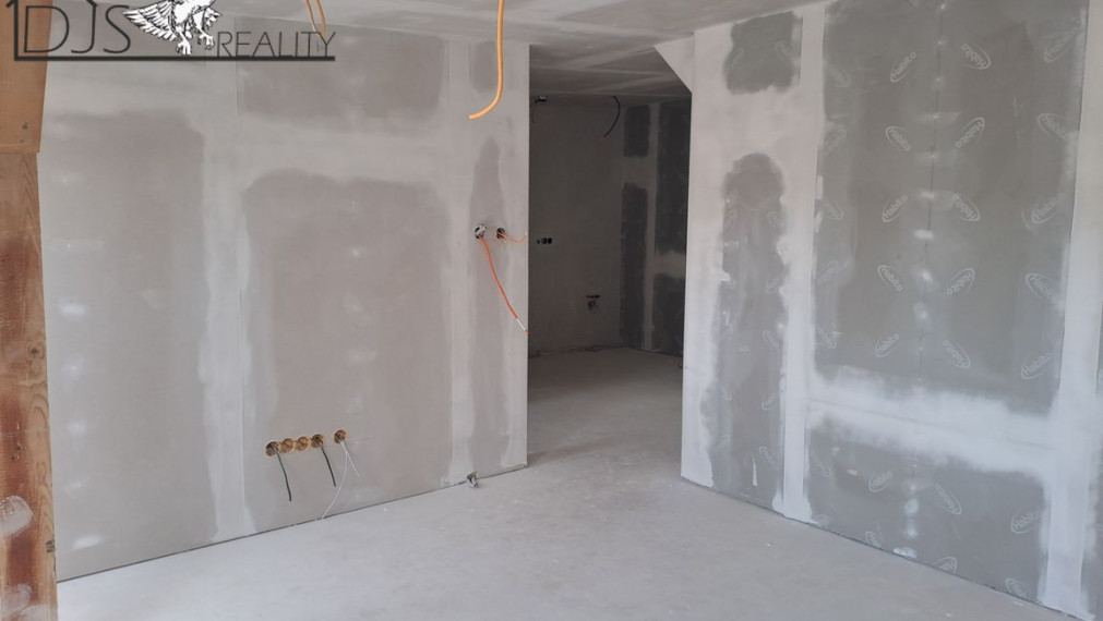 Na predaj byty v meštianskom dome v centre mesta na Hlavnej ulici v Prešove.