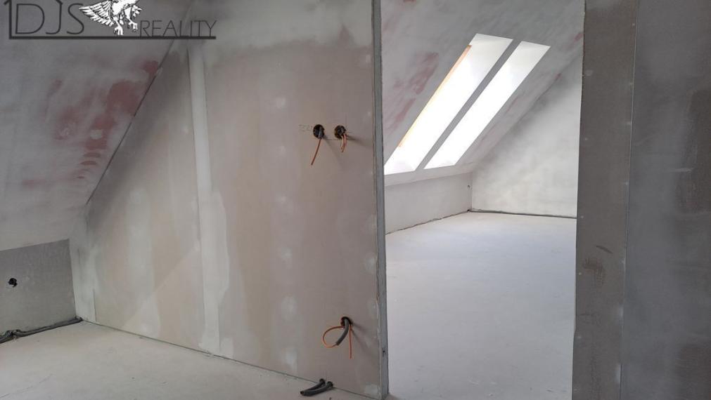 Na predaj byty v meštianskom dome v centre mesta na Hlavnej ulici v Prešove.