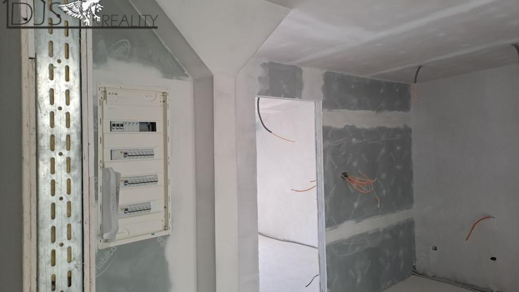 Na predaj byty v meštianskom dome v centre mesta na Hlavnej ulici v Prešove.