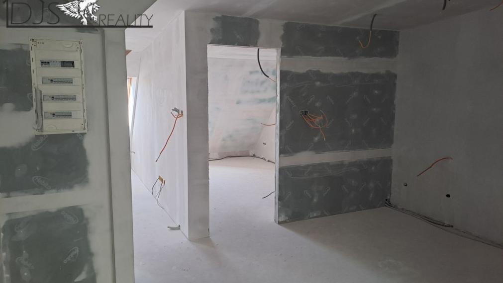 Na predaj byty v meštianskom dome v centre mesta na Hlavnej ulici v Prešove.