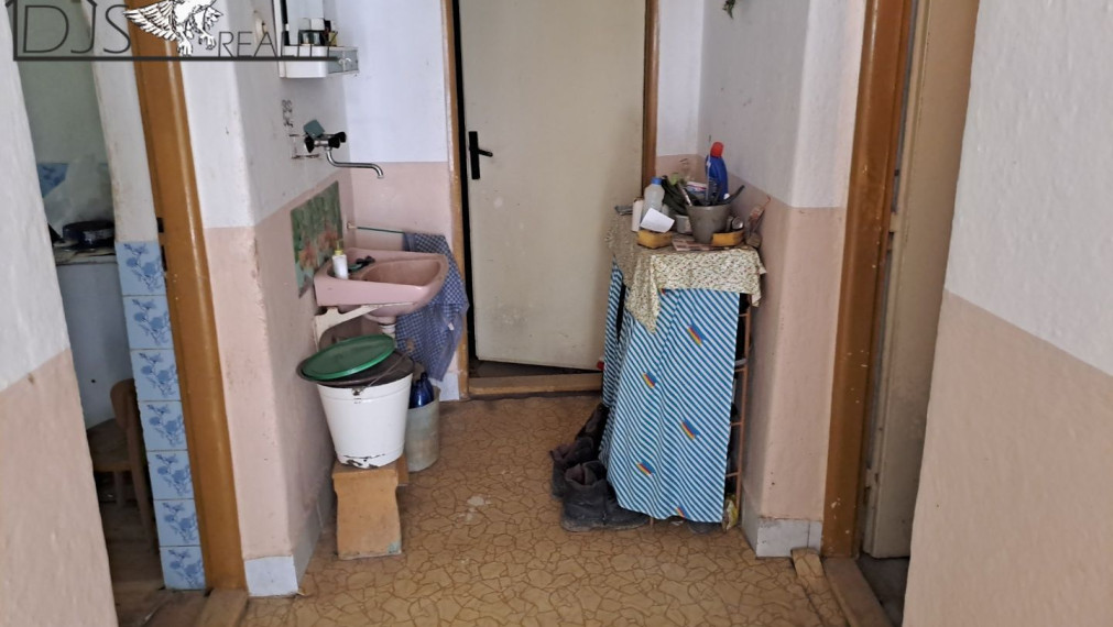 PREDAJ - 4-izbový rodinný dom v obci Trstené pri Hornáde.