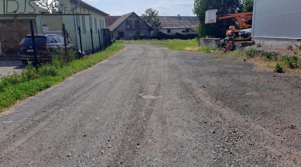 Na Predaj - jedinečný pozemok, 2 015m2, Pod Hájom - Ľubotice.