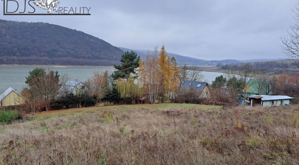 EXKLUZÍVNE - na predaj pozemok v obci Turany nad Ondavou časť Petejovce.