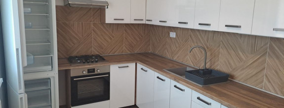 Na predaj - 3-izbový byt s loggiou, 75m², 6/7 posch., po kompletnej rekonštrukcii, sídl. Šváby.