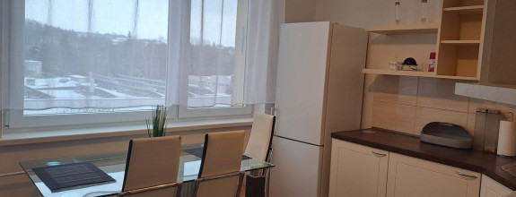 Na prenájom -pekný 3-izbový byt na ulici Šmeralová v Prešove.